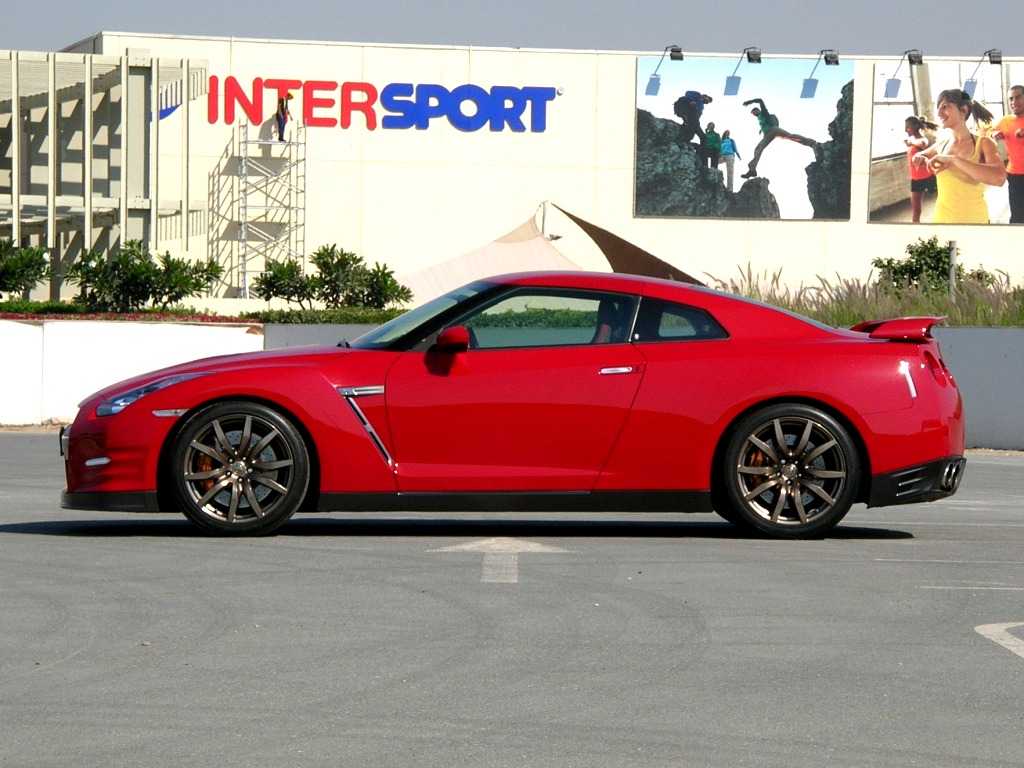 2012 Nissan skyline black edition #3