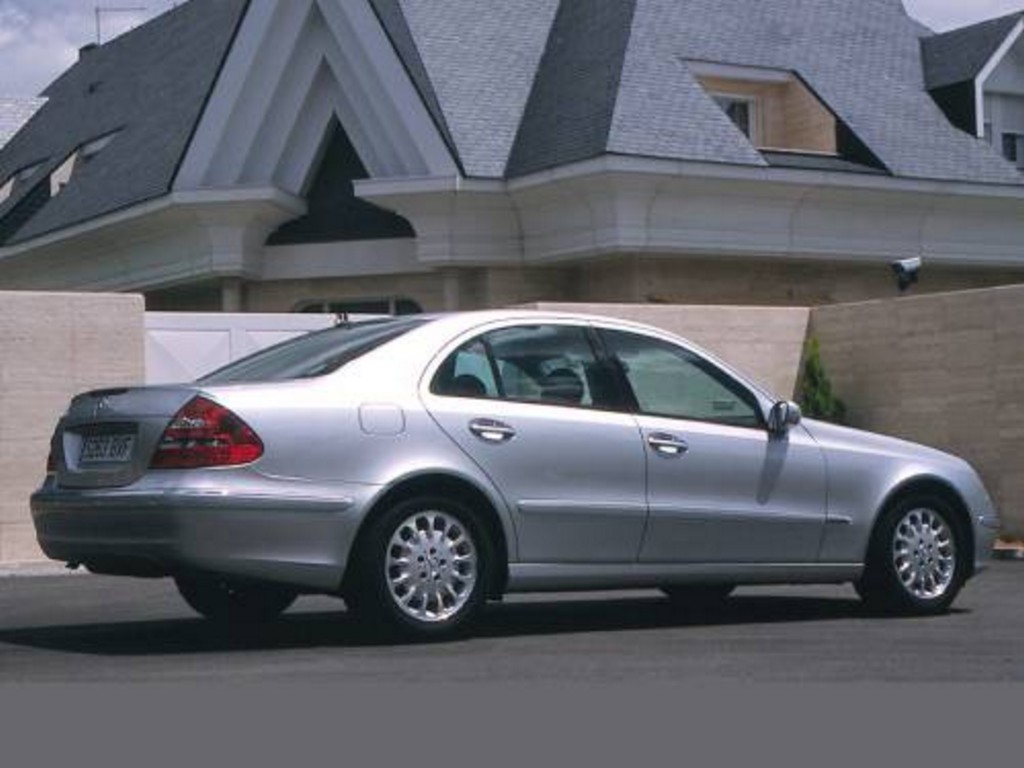 2005 Mercedes e350 problems #7