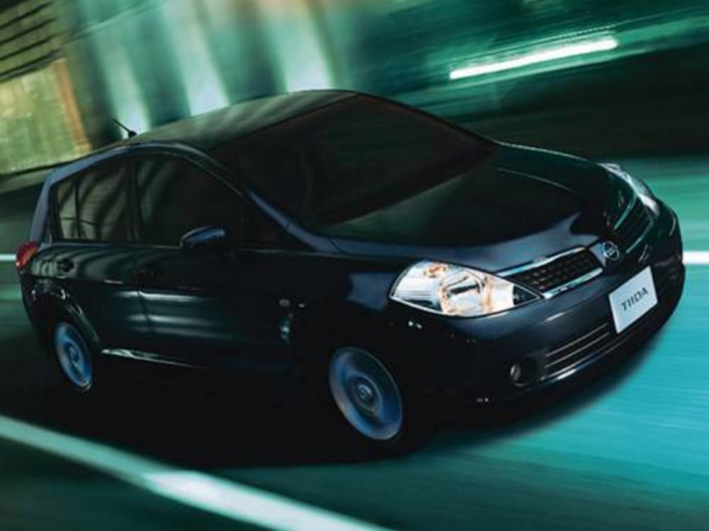 Nissan tiida 2006 price in uae