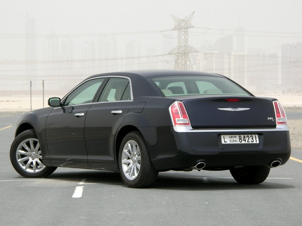 Chrysler 300 hemi price #5