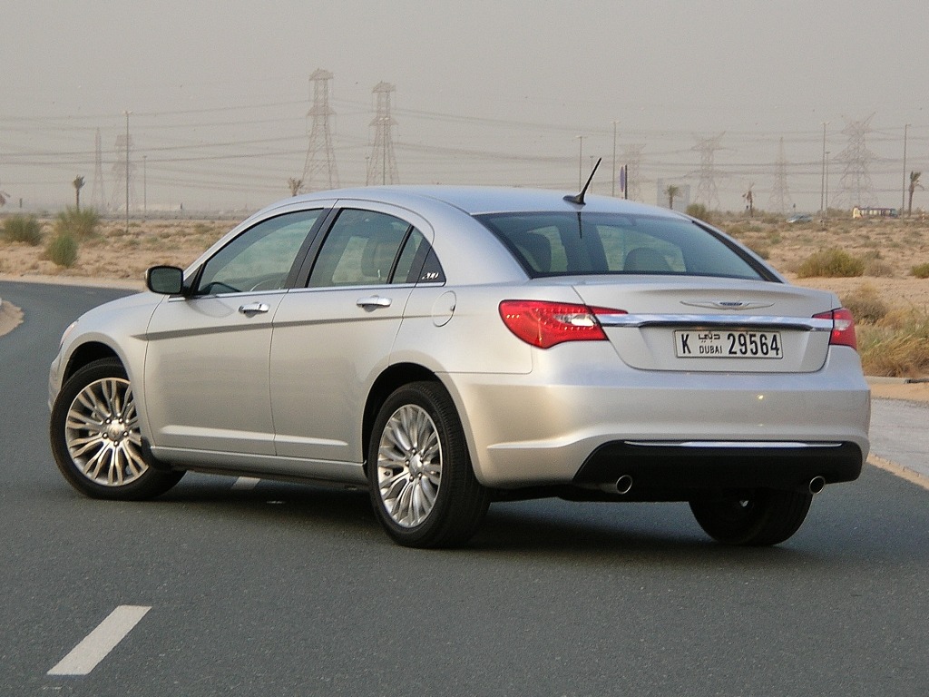 Price range of chrysler 200 #4