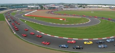 Ferrari track parade sets world record