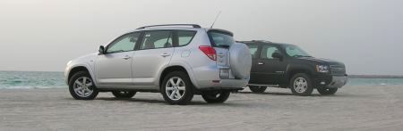 toyota-rav-4-chevy-tahoe.jpg