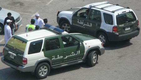 Dubai Police use car-mounted radars