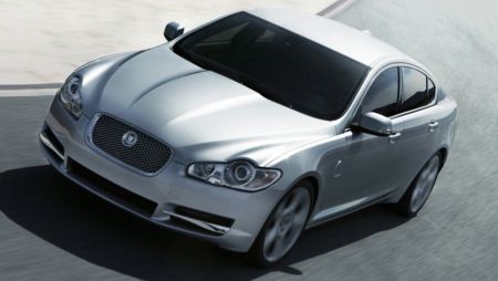 New 2009 Jaguar XF fully unveiled