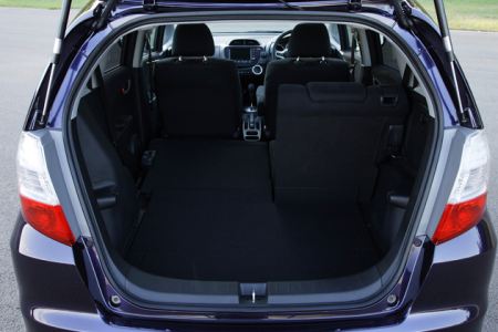 2008-honda-jazz-8.jpg