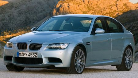 Powerful 2008 BMW M3 sedan unveiled