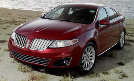2009 Lincoln MKS launched at LA Show