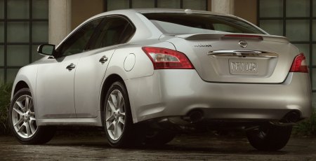 2009-2010-nissan-maxima-3.jpg