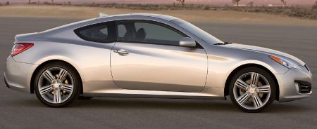 2010-hyundai-genesis-coupe-4.jpg