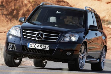 2009-mercedes-benz-glk-350-front.jpg