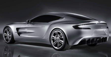 Aston Martin One-77 revealed early