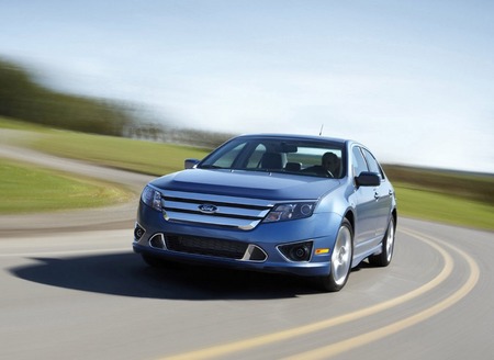 Ford Fusion 2010 debuts in the UAE