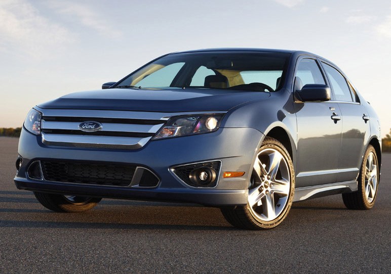 2010 Ford Fusion unveiled in Los Angeles show