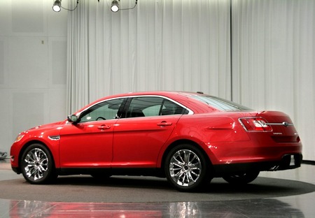 2010 Ford Taurus