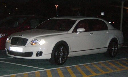 bentleyflyingspur2