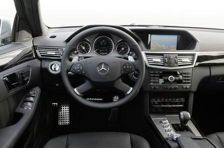 2010 Mercedes-Benz E 63 AMG