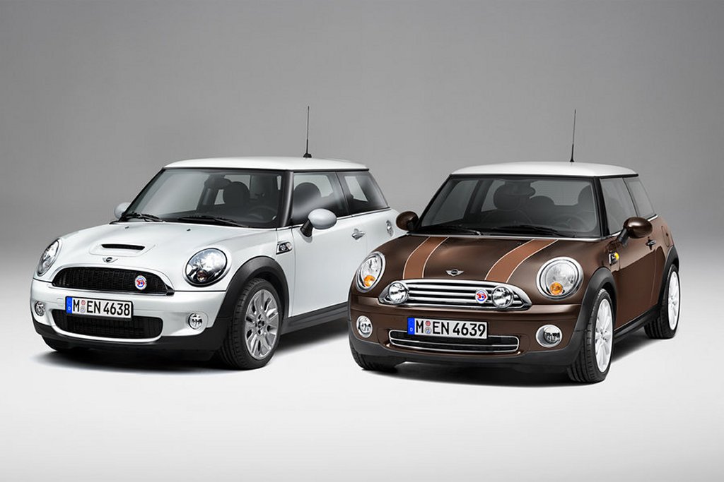 Mini Cooper Celebrates 50th Anniversary Drive Arabia