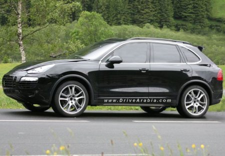 2011 Porsche Cayenne to become crossover