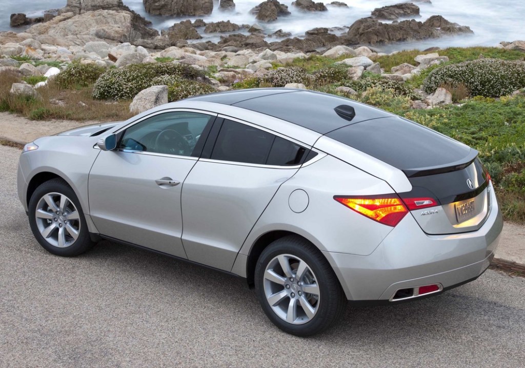 Акура zdx 2010