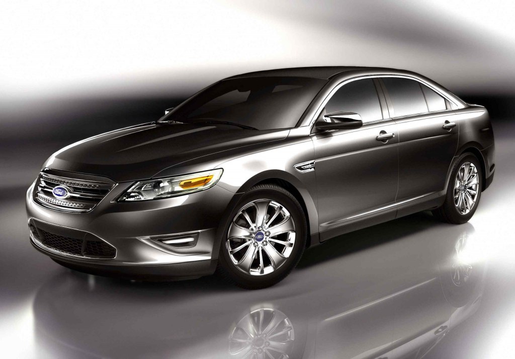 2010 Ford Taurus & SHO coming to UAE | Drive Arabia