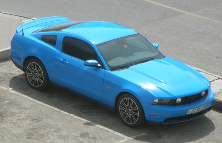 2010-ford-mustang-0