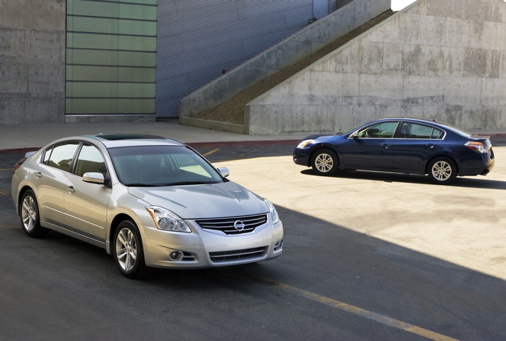 Nissan Altima 2010 officially debuts