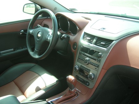 2009-chevrolet-malibu-dubai-uae-interior-5