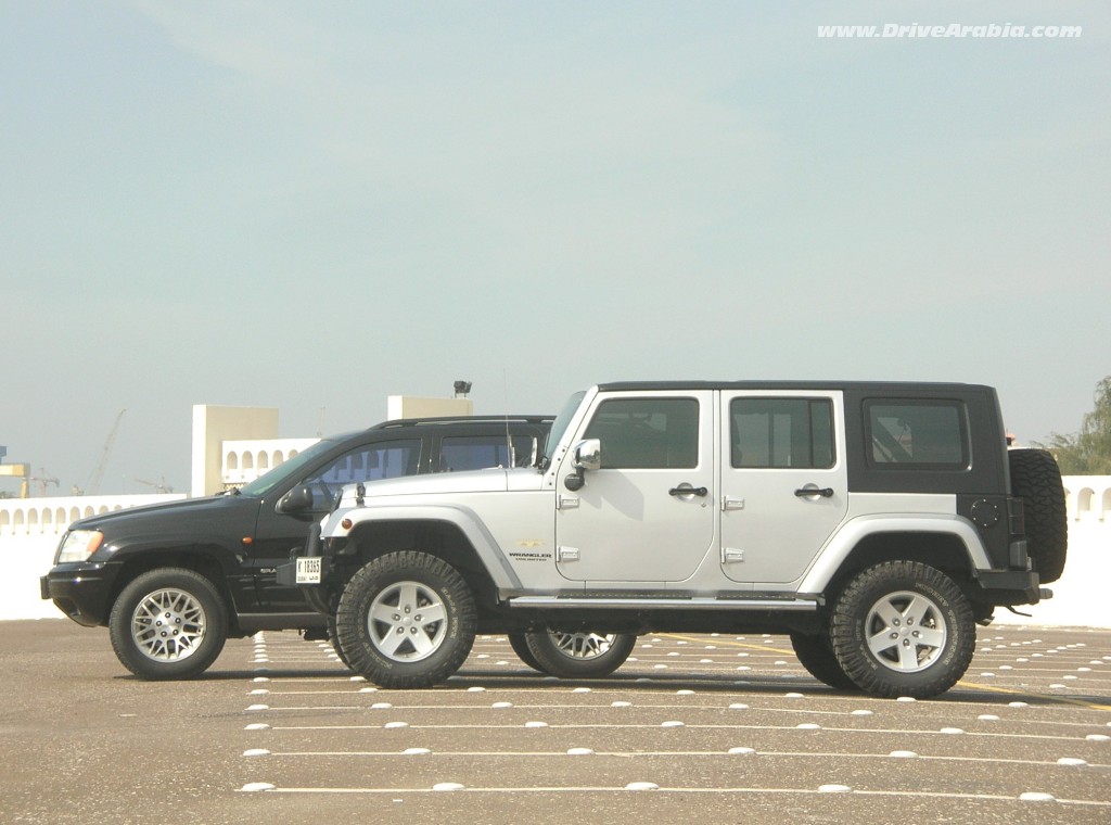 Comparo: 2010 Jeep Wrangler VS 2002 Jeep Grand Cherokee | Drive Arabia Comparo: 2010 Jeep Wrangler VS 2002 Jeep Grand Cherokee | Drive Arabia