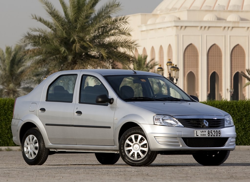 First drive: Renault Logan 2011 in the UAE