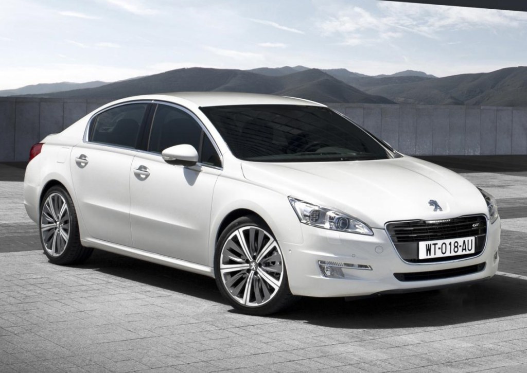 Peugeot 508 2011 first photos released