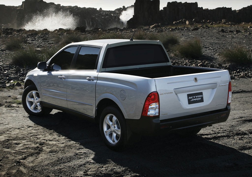 Al Yousuf UAE buys Phoenix electric car firm DriveArabia