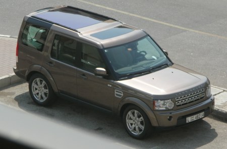So we got a 2010 Land Rover LR4