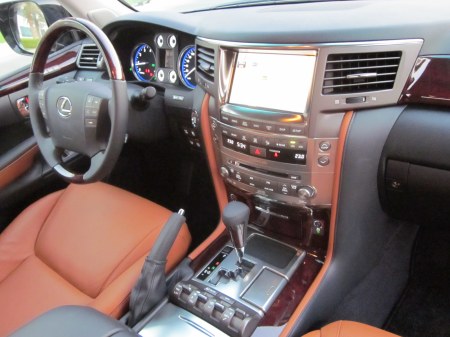 So We Got A 2011 Lexus Lx 570 Drive Arabia