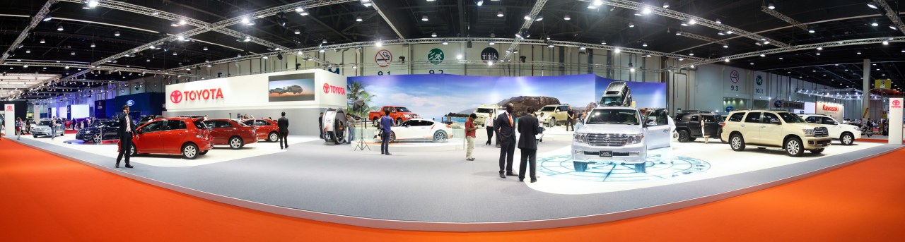 2010 Abu Dhabi Motor Show: Photo coverage