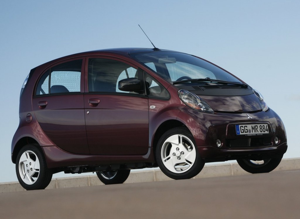 First drive Mitsubishi iMiEV electric car at Dubai Autodrome Drive