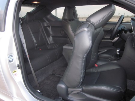 So We Got A 2011 Toyota Zelas Drive Arabia