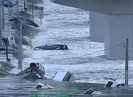 Video of the week: Japan earthquake tsunami
