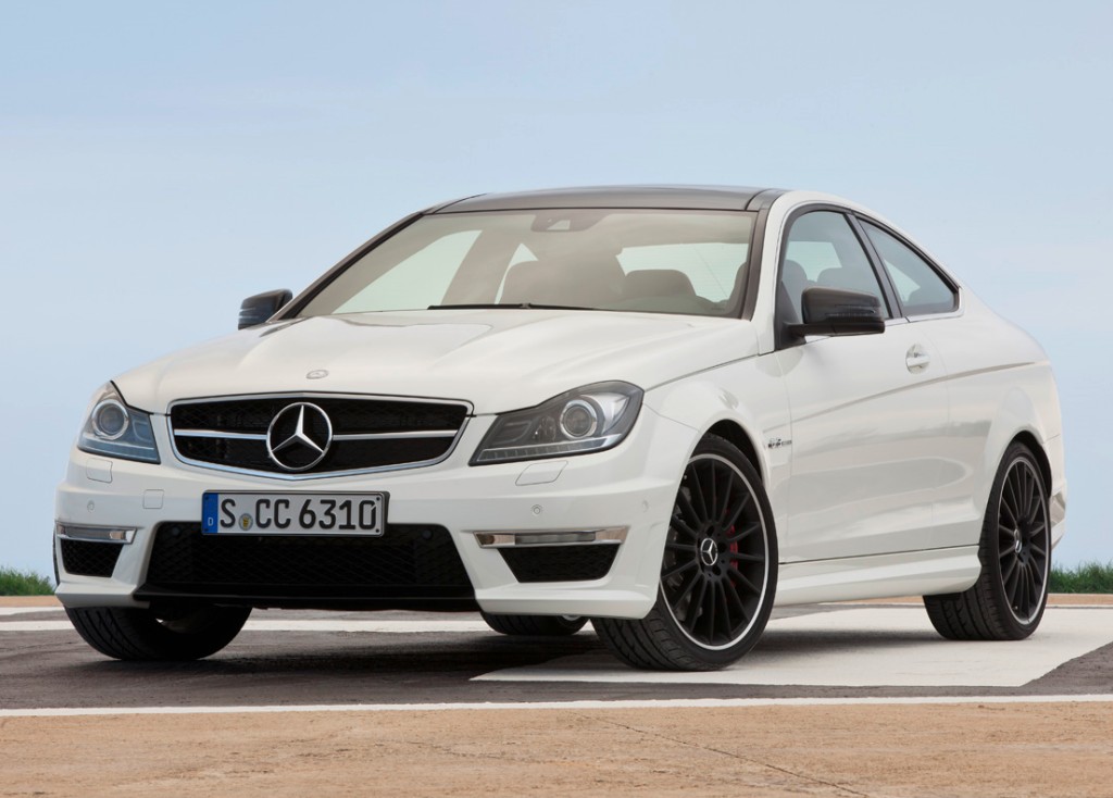 Mercedes-Benz C63 AMG Coupe 2012 debuts