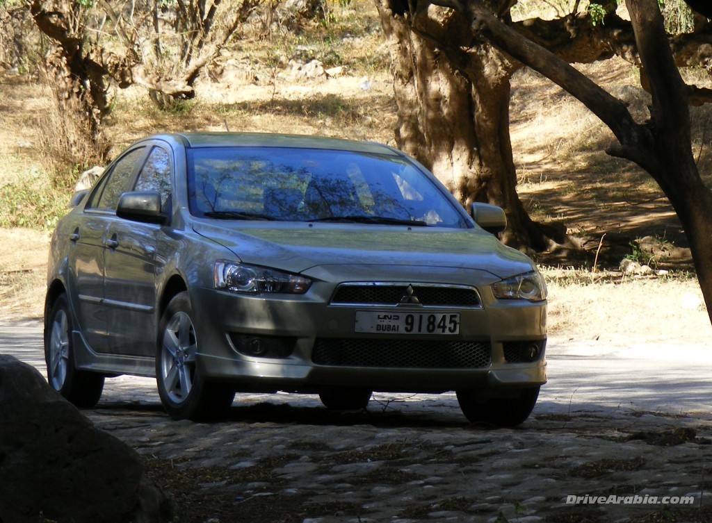 First drive 2011 Mitsubishi Lancer EX 1.5 in UAE & Oman Drive Arabia