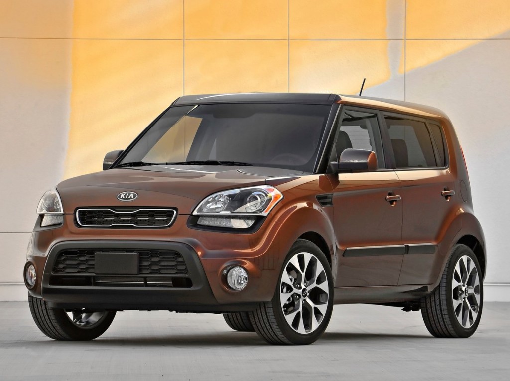 Kia Soul 2012 debuts with minor updates DriveArabia