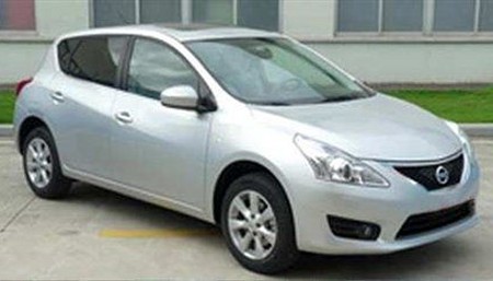 Nissan Tiida 2012 spy shots show all-new contender