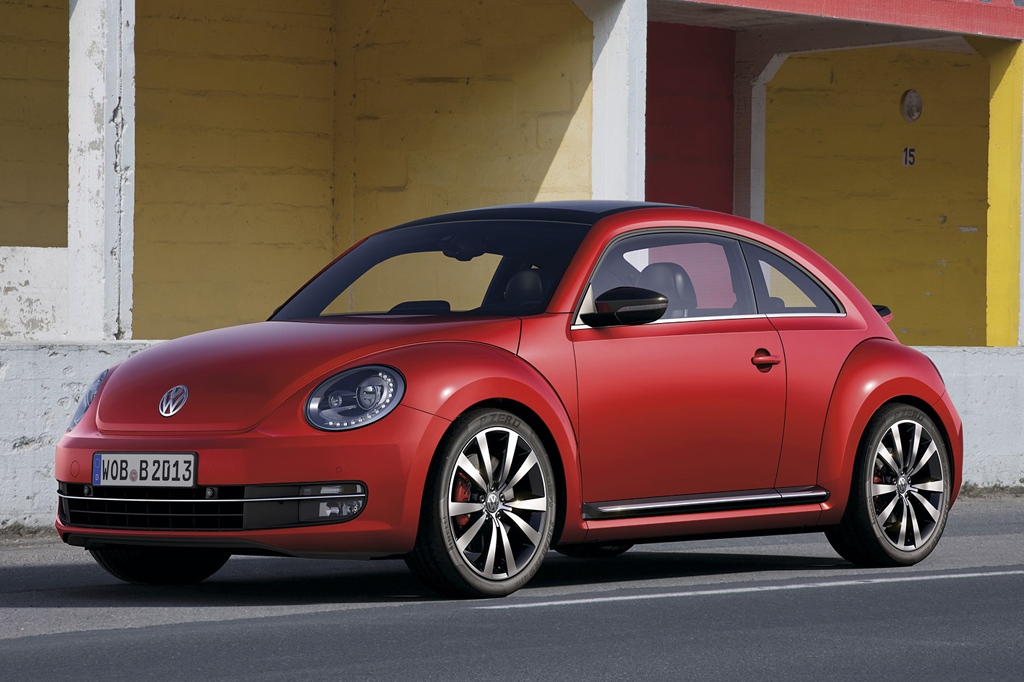 Volkswagen Beetle 2012 unveiled at Shanghai Auto Show
