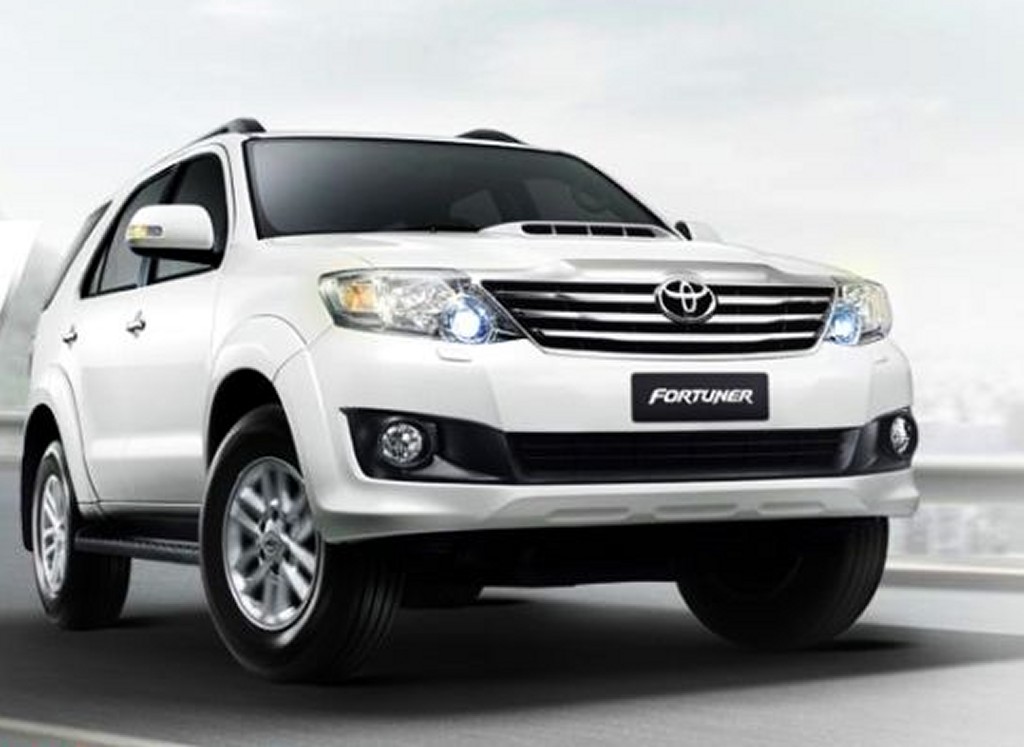 Toyota Fortuner 2012 facelift revealed DriveArabia