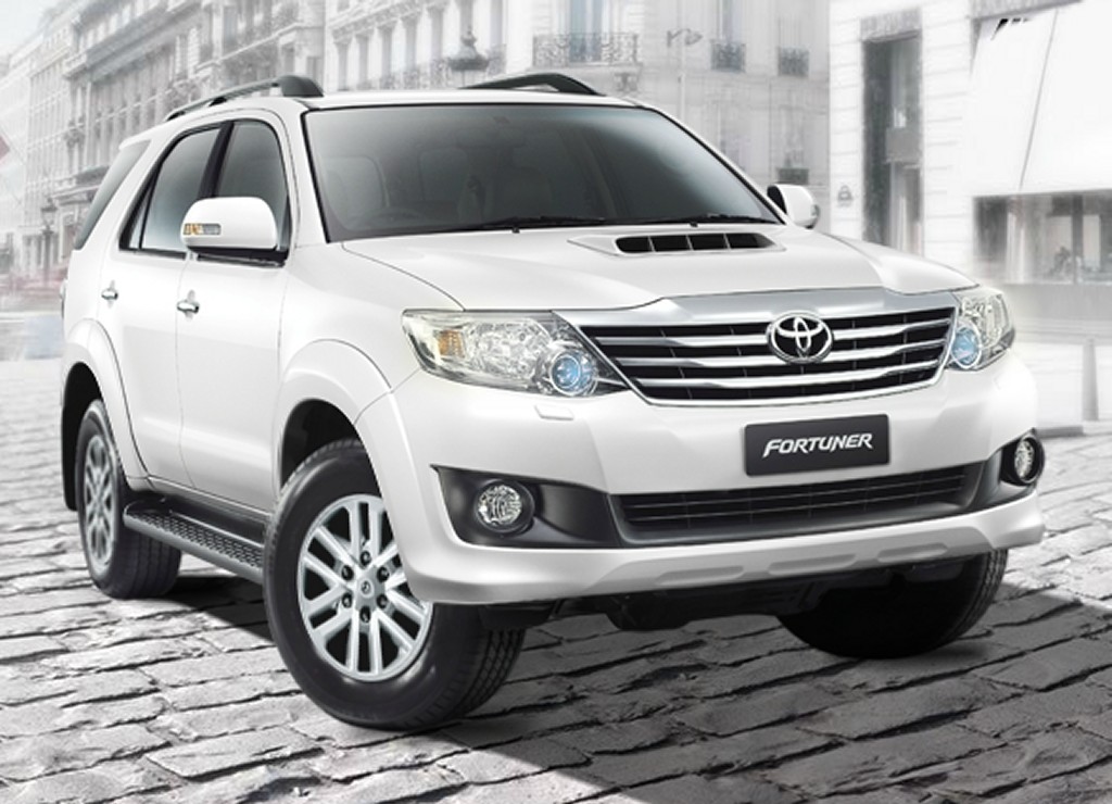 Toyota Fortuner 2012 facelift revealed | Drive Arabia