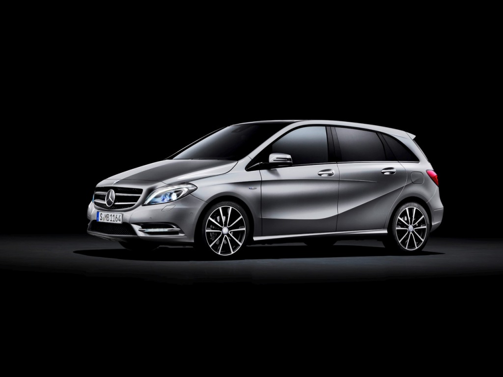 Mercedes Benz BClass 2012 to debut at Frankfurt Motor Show Drive Arabia