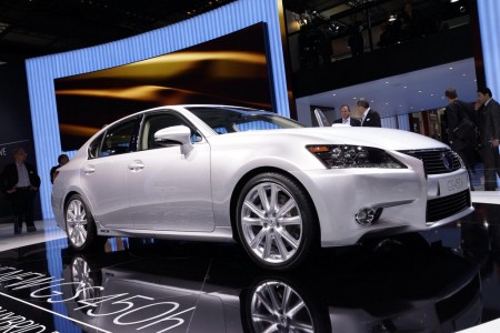 Lexus GS 2012 sedan launched in the UAE