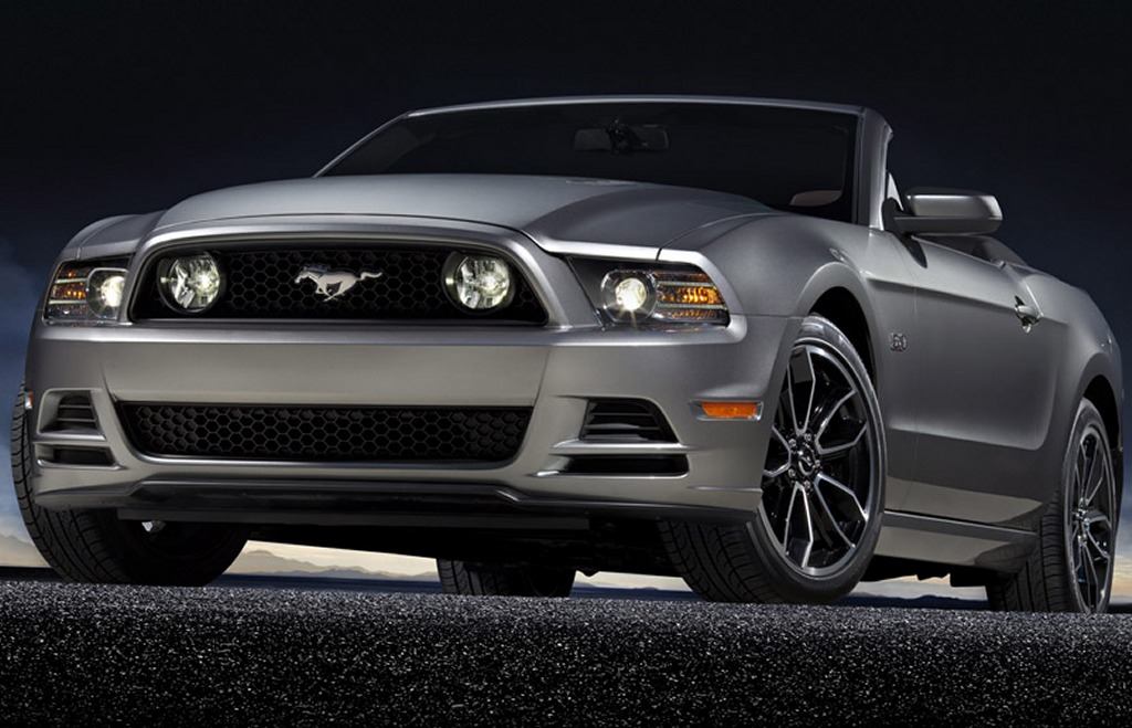 Ford Mustang GT, V6 and Boss 302 facelift for 2013
