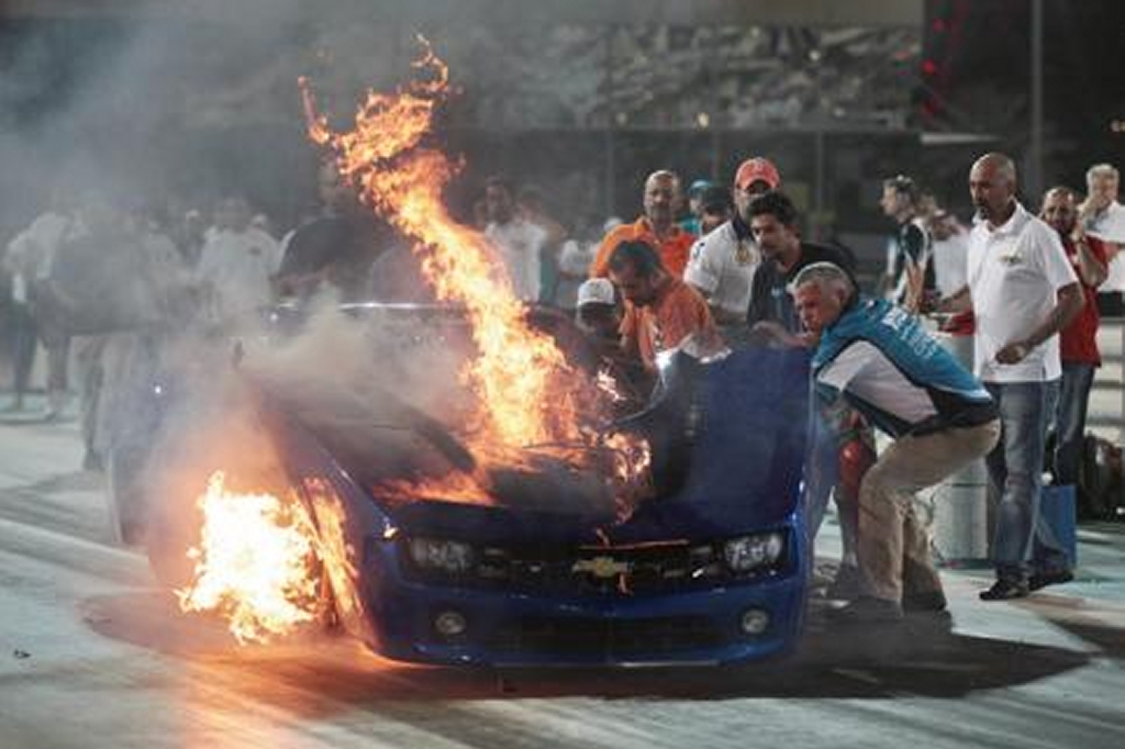 Kuwaiti Chevrolet Camaro drag car catches fire at Yas Marina