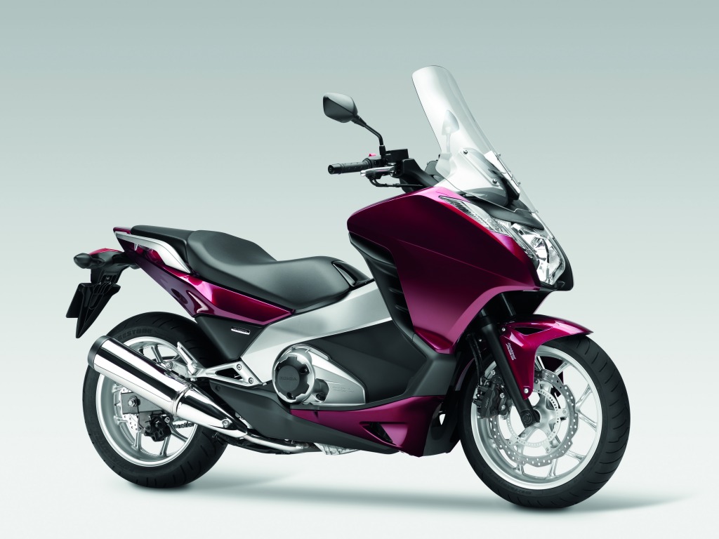 Honda Integra back in UAE as a scooter in motorcycle range